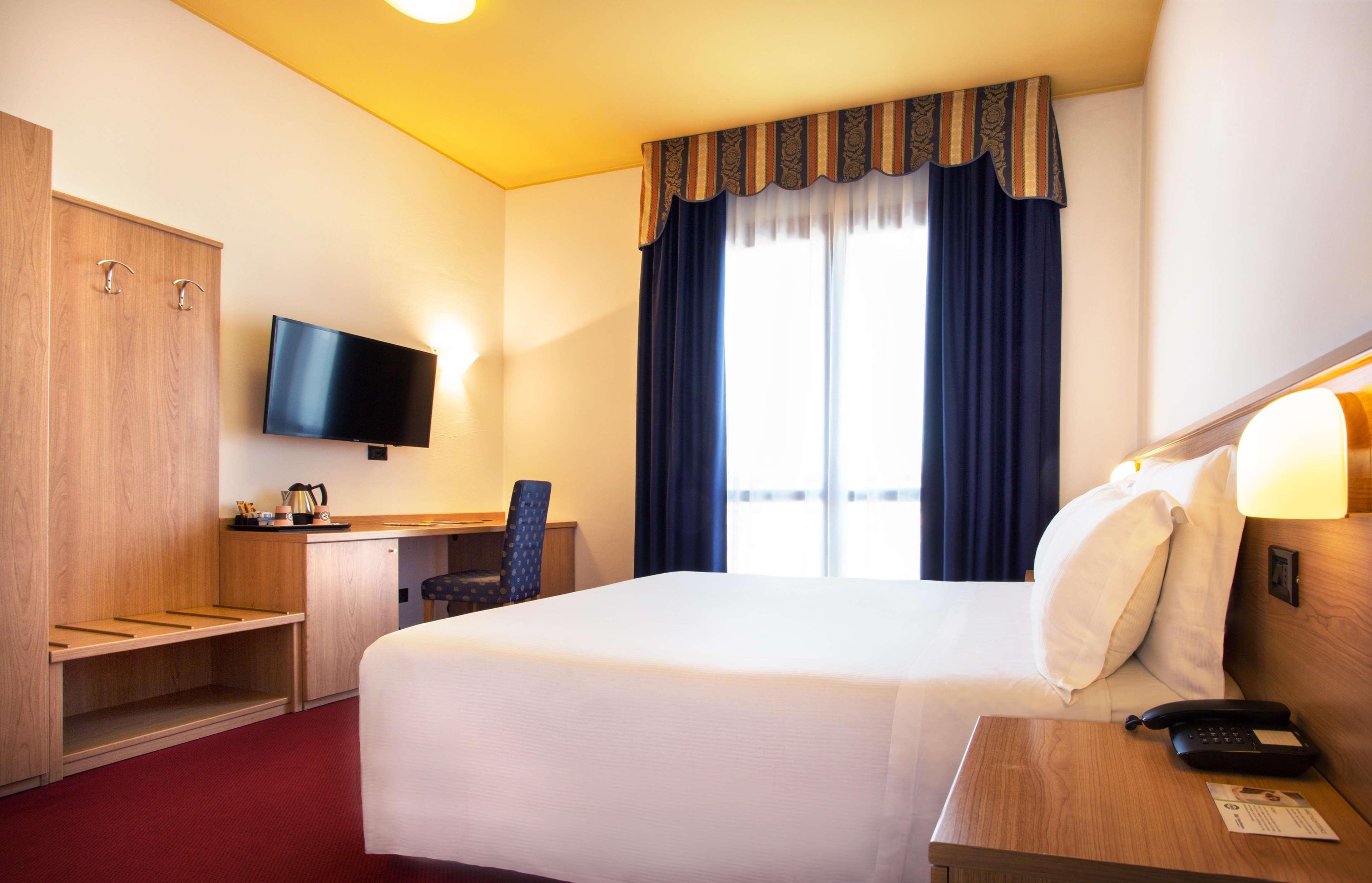 Best Western Titian Inn Hotel Venice Airport Тессера Экстерьер фото